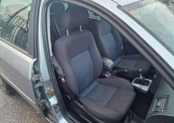 Ford Mondeo cena 8490 przebieg: 243761, rok produkcji 2006 z Zdzieszowice małe 326